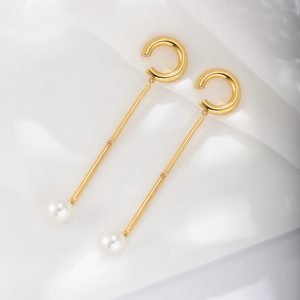 2024 New Style Famous Design in China Private Label 14k Gold Plated Chic Pearl Chain Ear Clip Earrings