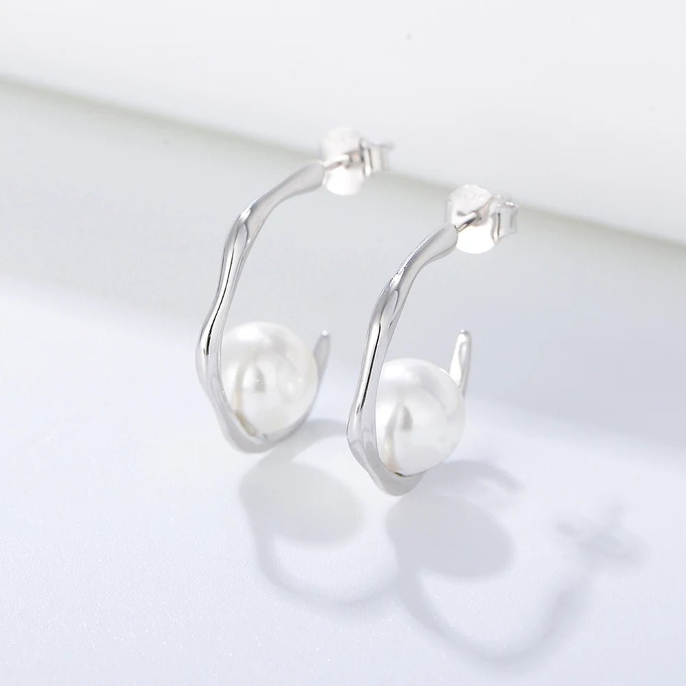 Fashion Personalized C Shape Pearl Earring 925 Sterling Silver Stud Earring for Woman - Image 5